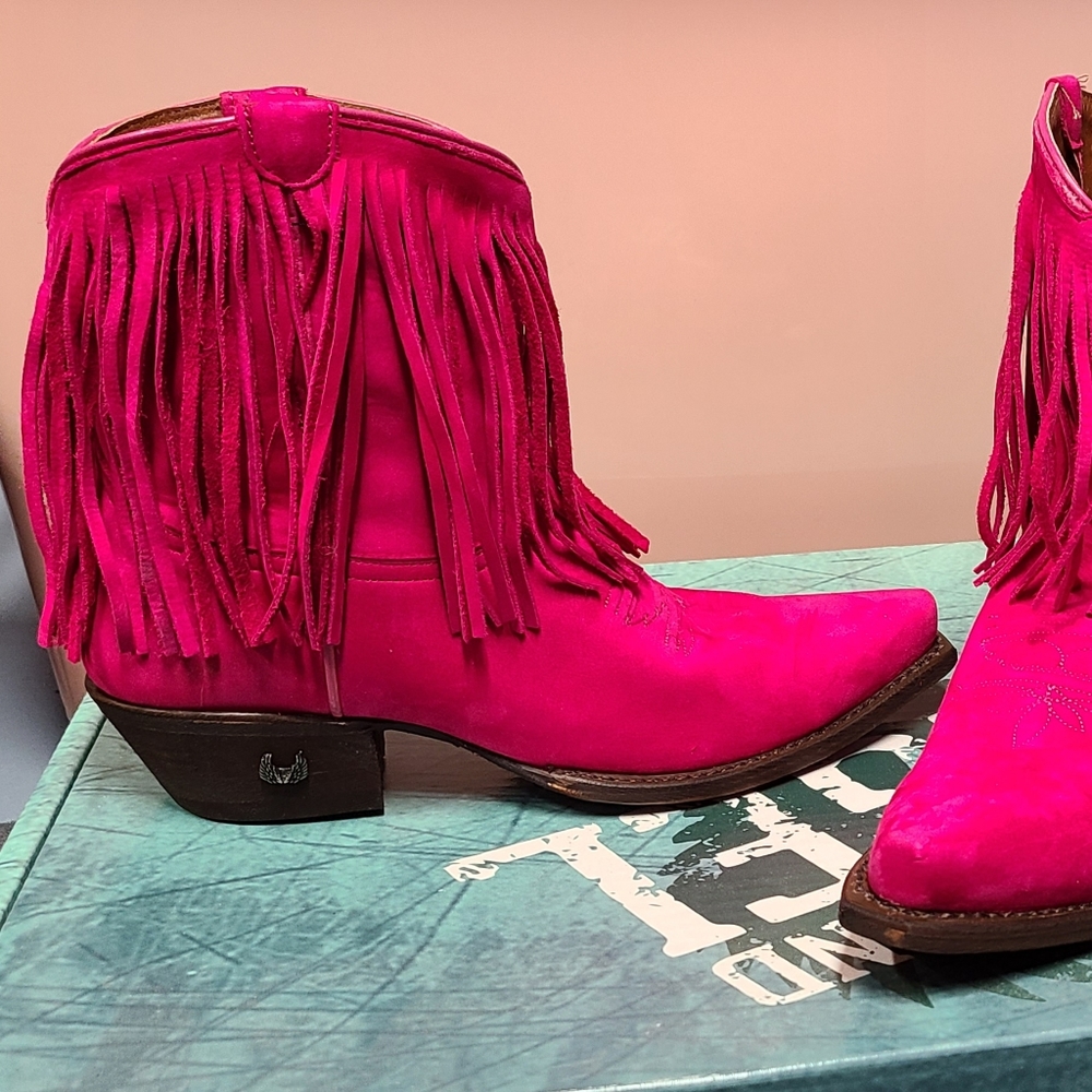 Cowboy boots, 8.5, Hot Pink, Fringe